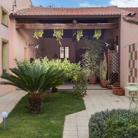 Villa Casa Di Giulietta Càbras Exterior foto