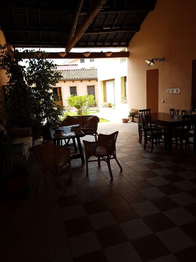 Villa Casa Di Giulietta Càbras Exterior foto